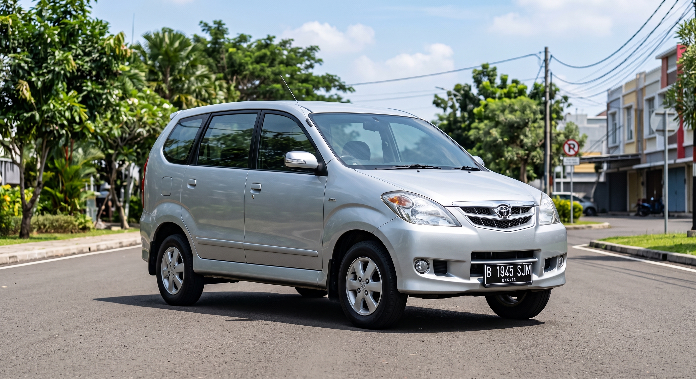 Toyota Avanza (Old)